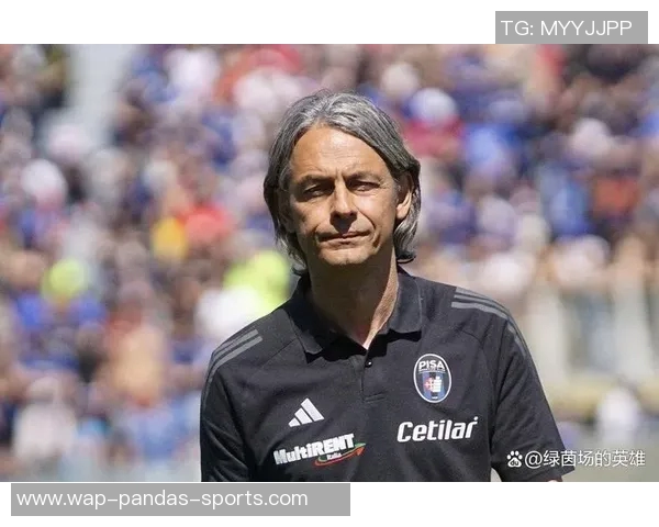 因扎吉的足球传奇之路：从球场英雄到战术大师的蜕变与辉煌